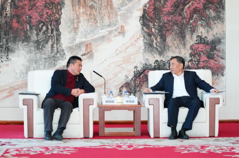 宋海良與“三新”聯(lián)盟成員遠(yuǎn)東控股集團(tuán)創(chuàng)始人、董事局主席蔣錫培會(huì)談