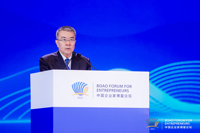 鐘韌：大力營造生機(jī)勃勃?jiǎng)?chuàng)新生態(tài)，以科技創(chuàng)新推動(dòng)生產(chǎn)力水平提高