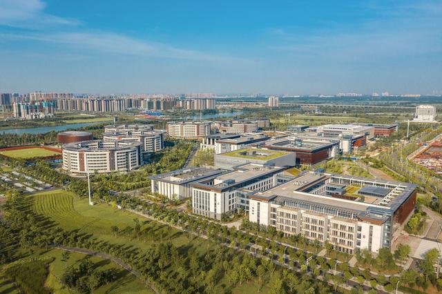 國家網(wǎng)安基地釋放向“新”力:研發(fā)中心持續(xù)增量,網(wǎng)安人才密度最大