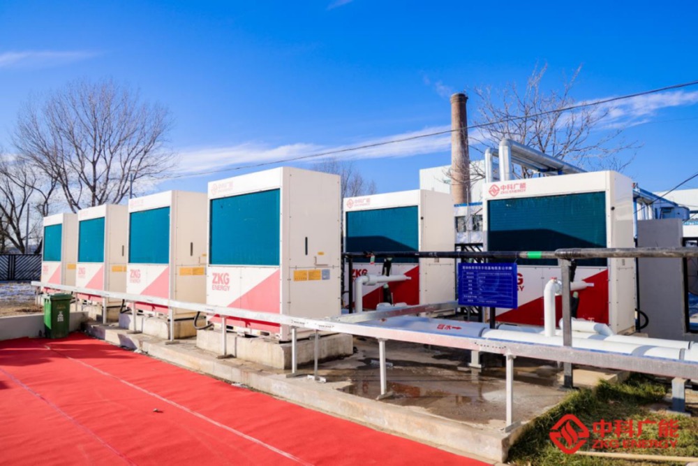 巔峰節(jié)能，北京首臺套混動熱泵發(fā)布!