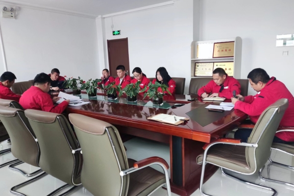 內(nèi)蒙古電力集團(tuán)烏海千里山供電公司：嚴(yán)明紀(jì)律，廉潔過(guò)節(jié)