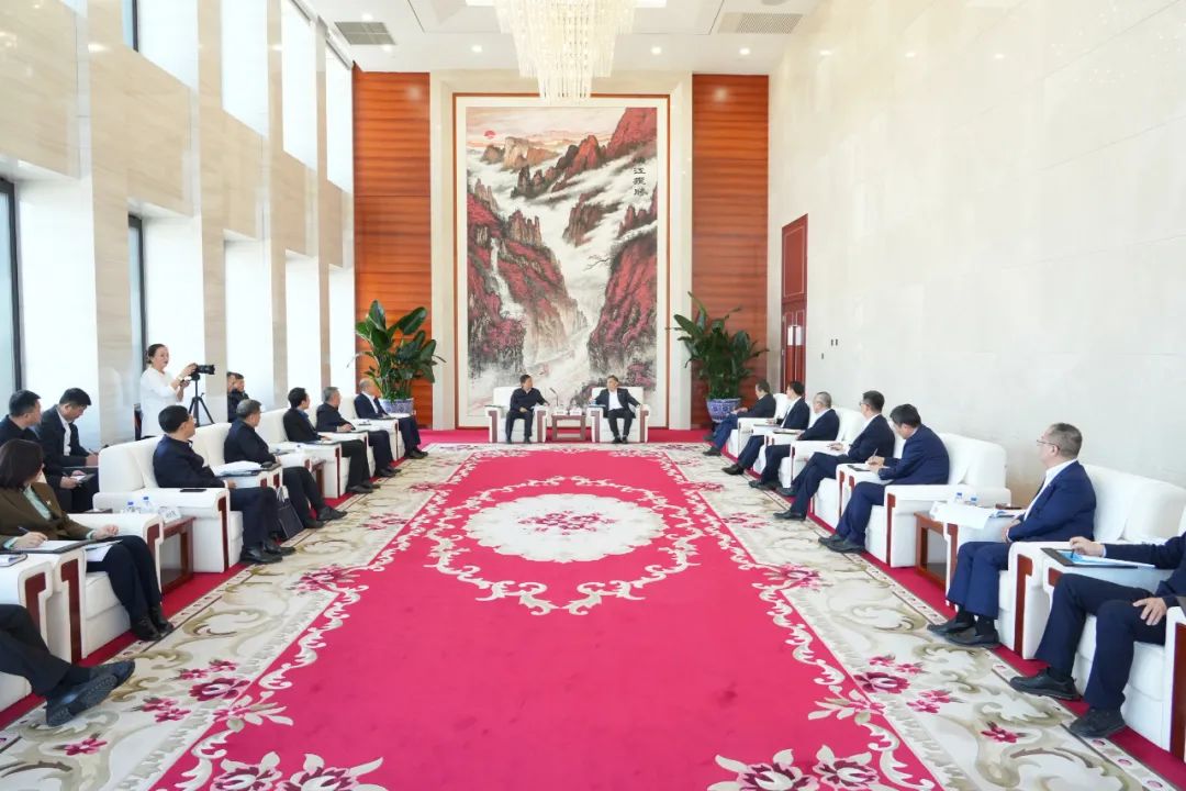 中國能建黨委書記、董事長宋海良與吉林省副省長李國強會談
