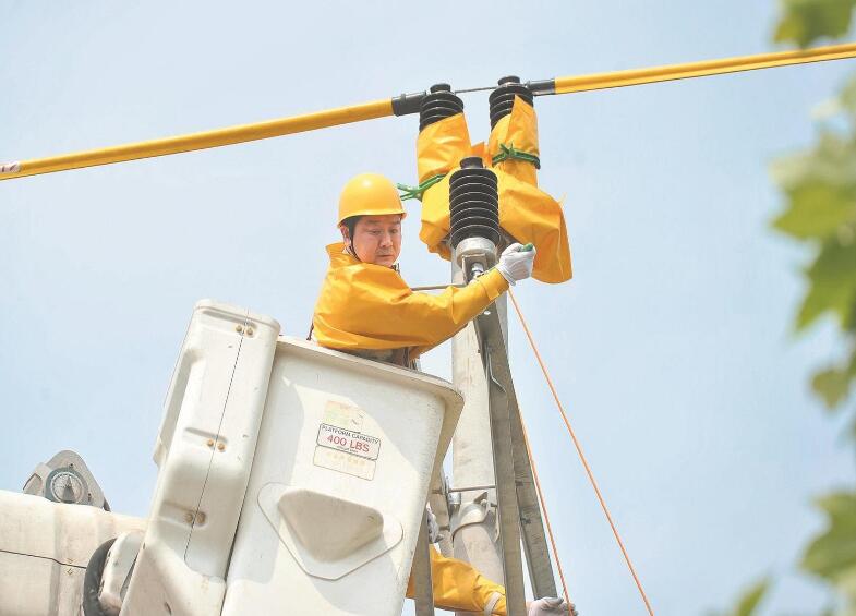 【國(guó)網(wǎng)楷?！繌堃悖簬щ娮鳂I(yè)先鋒 技術(shù)創(chuàng)新尖兵