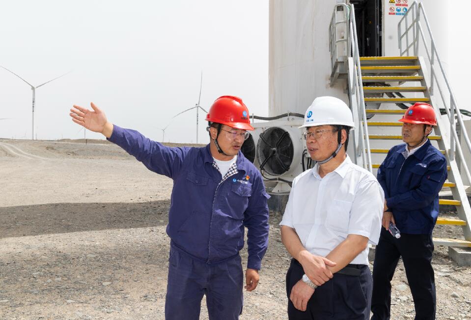 三峽集團董事長、黨組書記劉偉平調研三峽集團新疆區(qū)域工作