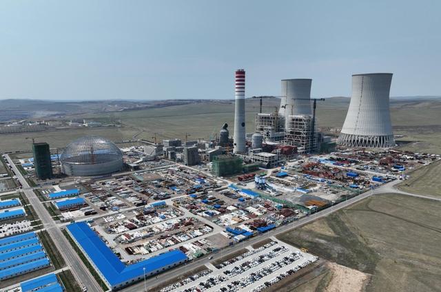 徐礦集團(tuán)高質(zhì)量推進(jìn)全國首臺百萬千瓦褐煤發(fā)電項(xiàng)目建設(shè)