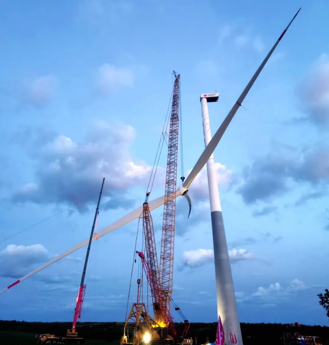 總計30臺！黑龍江北安建華風電項目150兆瓦混塔風機吊裝收官