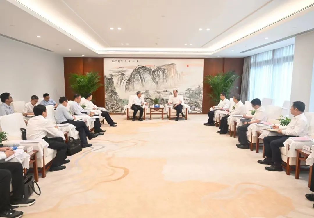 中國電建黨委書記、董事長丁焰章會(huì)見南瑞集團(tuán)董事長、黨委書記山社武