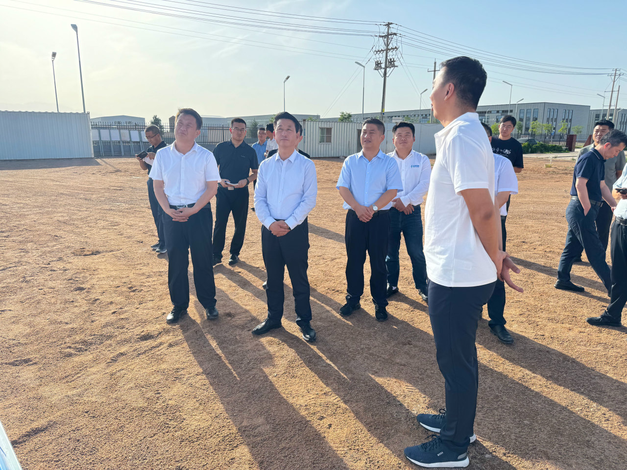 金昌市委副書記,市政府黨組書記王琳璽調(diào)研金昌致信儲能生產(chǎn)基地