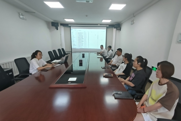 內(nèi)蒙古烏海千里山供電公司夯基礎(chǔ)，強(qiáng)管理，線損治理見實(shí)效