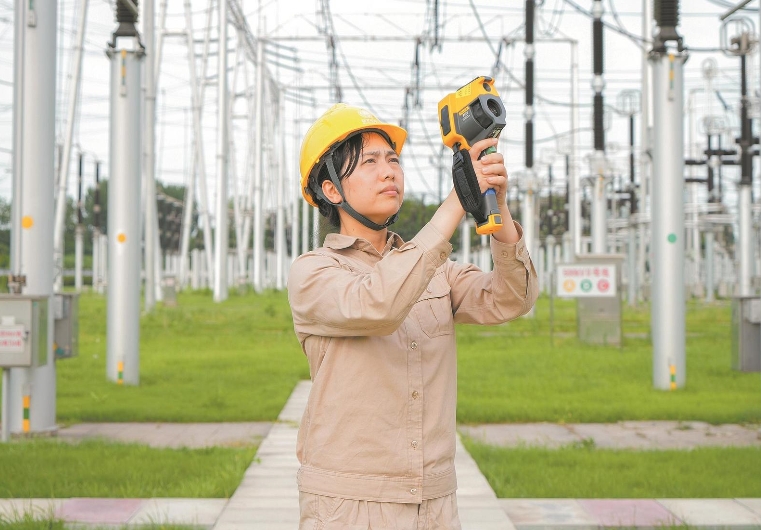 陳妍:下足“繡花”功夫,當(dāng)好設(shè)備主人
