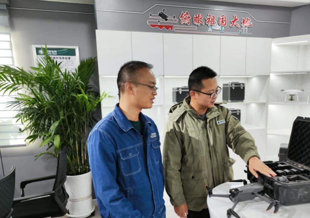 張著峰：從鄂城到肅北，電力幫扶路不停