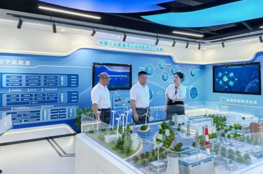 華電內(nèi)蒙古公司黨委書記、董事長那仁滿都拉與國電南自黨委書記、董事長經(jīng)海林會談交流