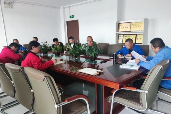 內(nèi)蒙古電力集團(tuán)烏海千里山供電公司：佳節(jié)倍思“清”，廉潔記心間