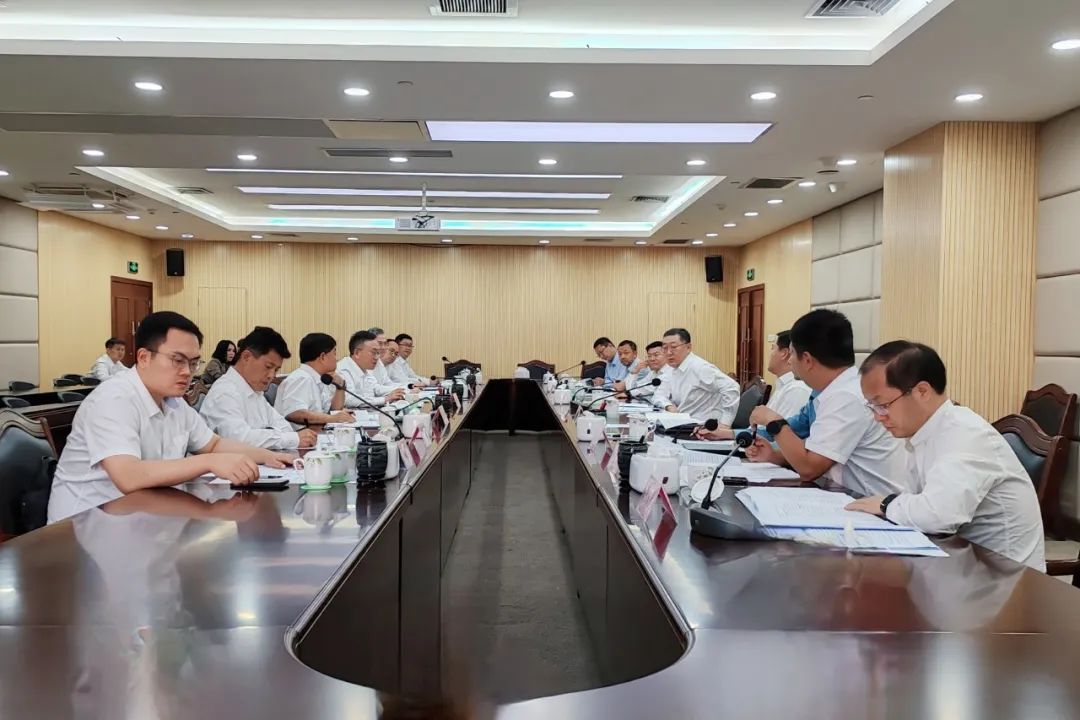 國家能源集團廣西公司黨委書記、董事長李富軍拜會柳州市委副書記、市長張壯