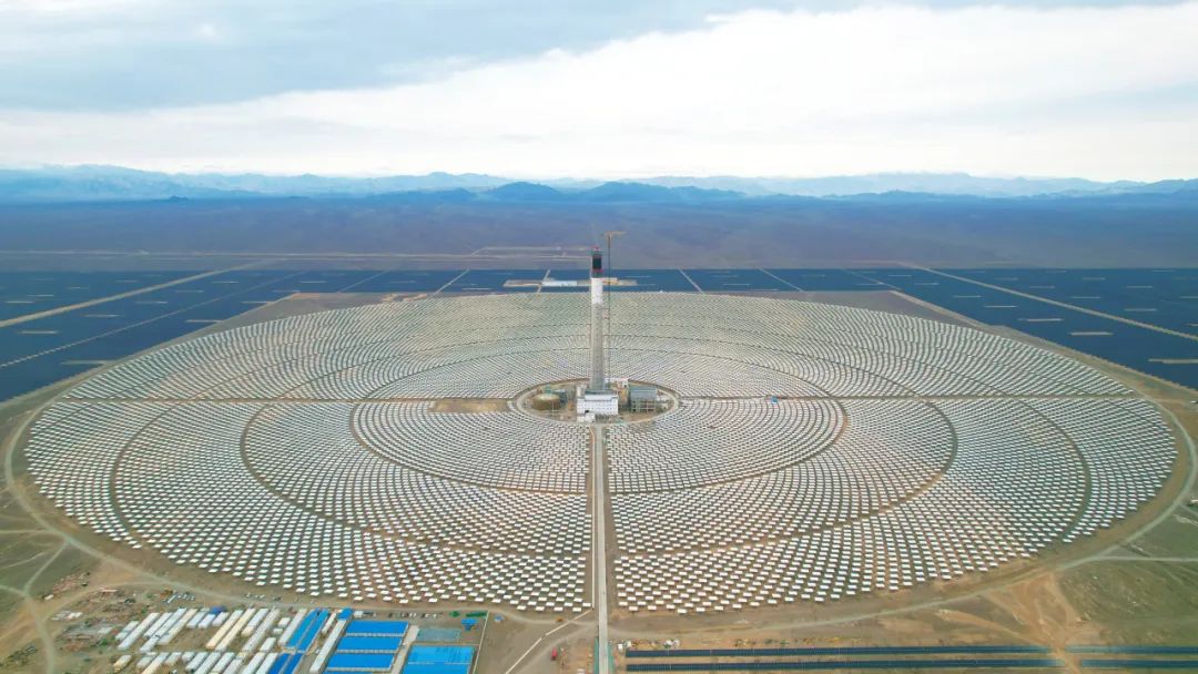 1000兆瓦“光熱+光伏”項(xiàng)目，首批并網(wǎng)發(fā)電!
