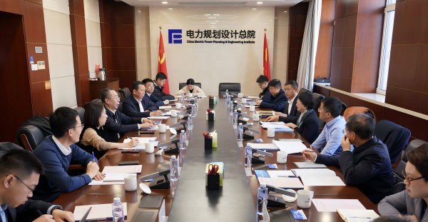 華電集團副總經(jīng)理李旭紅會見電規(guī)總院黨委書記、總經(jīng)理胡明