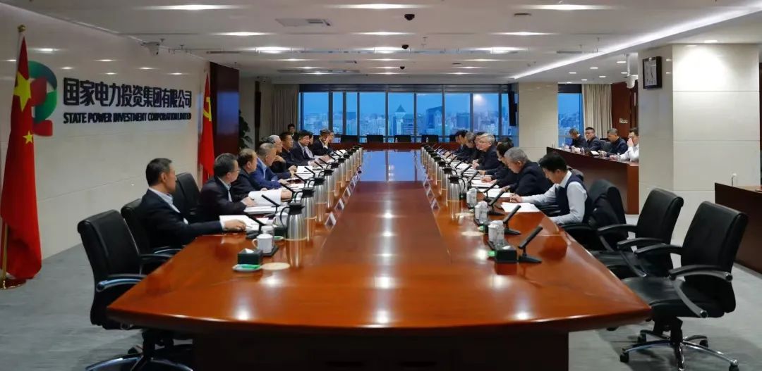 國家電投總經(jīng)理、黨組副書記栗寶卿會見東方電氣總經(jīng)理、黨組副書記張彥軍