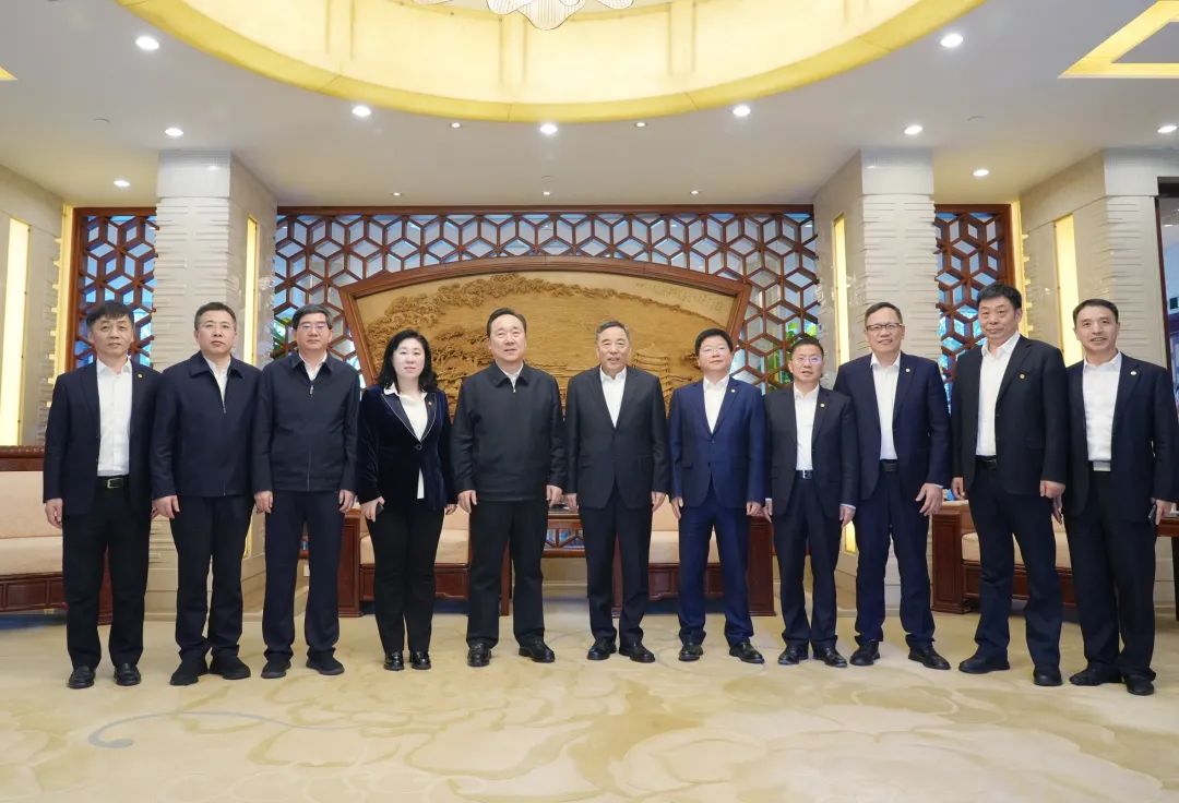 中國(guó)能建黨委書(shū)記、董事長(zhǎng)宋海良拜會(huì)浙江省委書(shū)記、省長(zhǎng)王浩