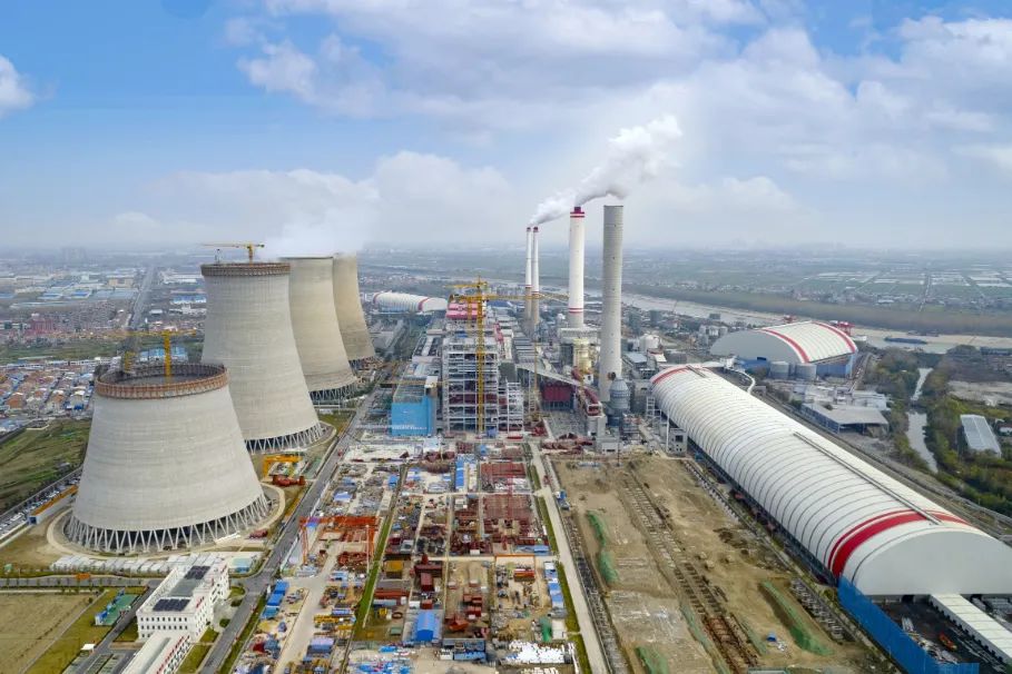 國能漢川四期七號機冷卻塔結(jié)構到頂