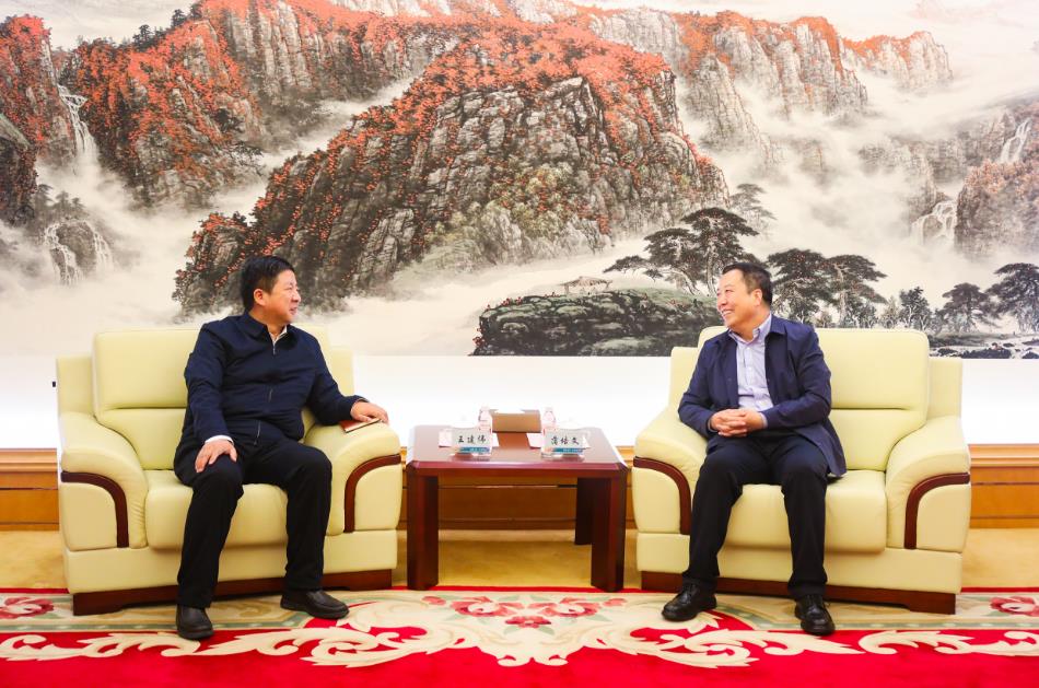 大唐甘肅公司黨委書記、董事長王建偉與甘肅電投集團黨委書記、董事長蒲培文會談