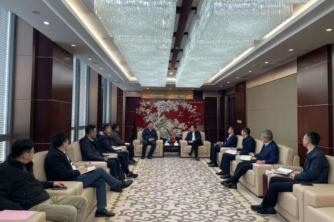 華電浙江公司黨委書記趙偉東赴國(guó)家電網(wǎng)華東分部、緯景儲(chǔ)能溝通交流