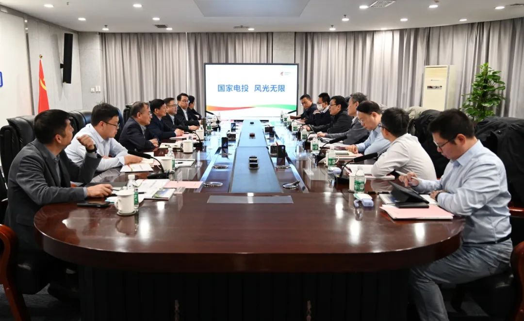 黃河水電公司黨委書記、董事長姚小彥會見國核電力院黨委書記、董事長李啟釗