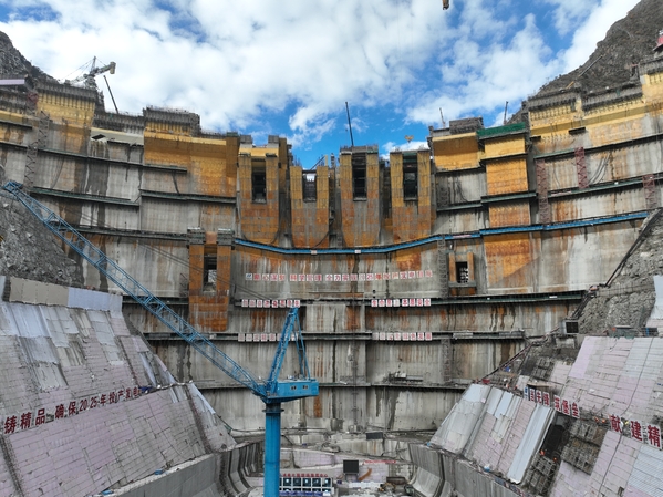 千帆競發(fā)!重點(diǎn)項(xiàng)目全力沖刺“開門紅”