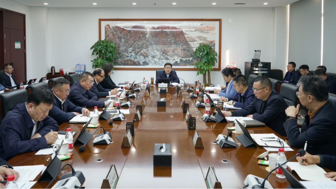 內(nèi)蒙古電力集團(tuán)召開(kāi)二屆黨委第29次會(huì)議 傳達(dá)學(xué)習(xí)習(xí)近平總書(shū)記近期重要講話(huà)精神