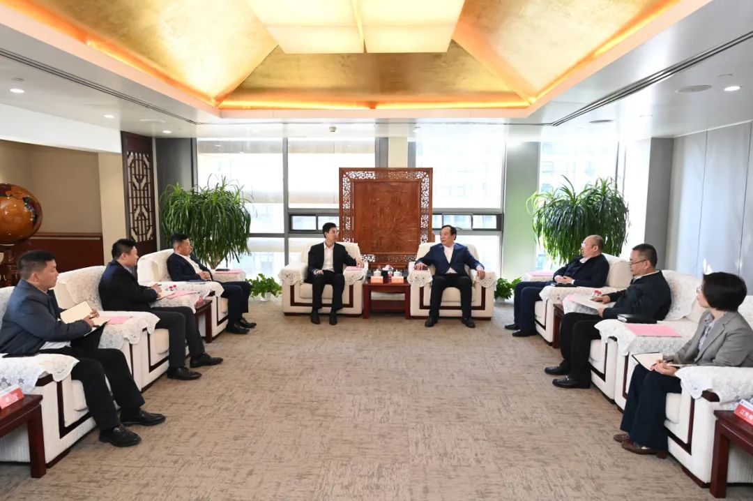 大唐國際黨委書記、董事長李凱會見中建五局黨委書記、董事長田衛(wèi)國