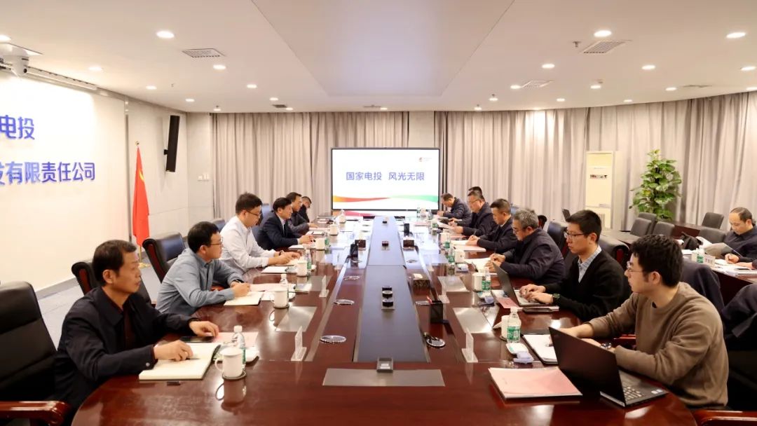 黃河水電公司黨委書記、董事長(zhǎng)姚小彥會(huì)見東方電機(jī)黨委書記、董事長(zhǎng)鄢志勇