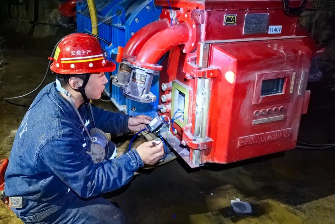 國能烏海能源路天礦業(yè)公司完成綜掘機遠程數控監(jiān)測系統(tǒng)改造